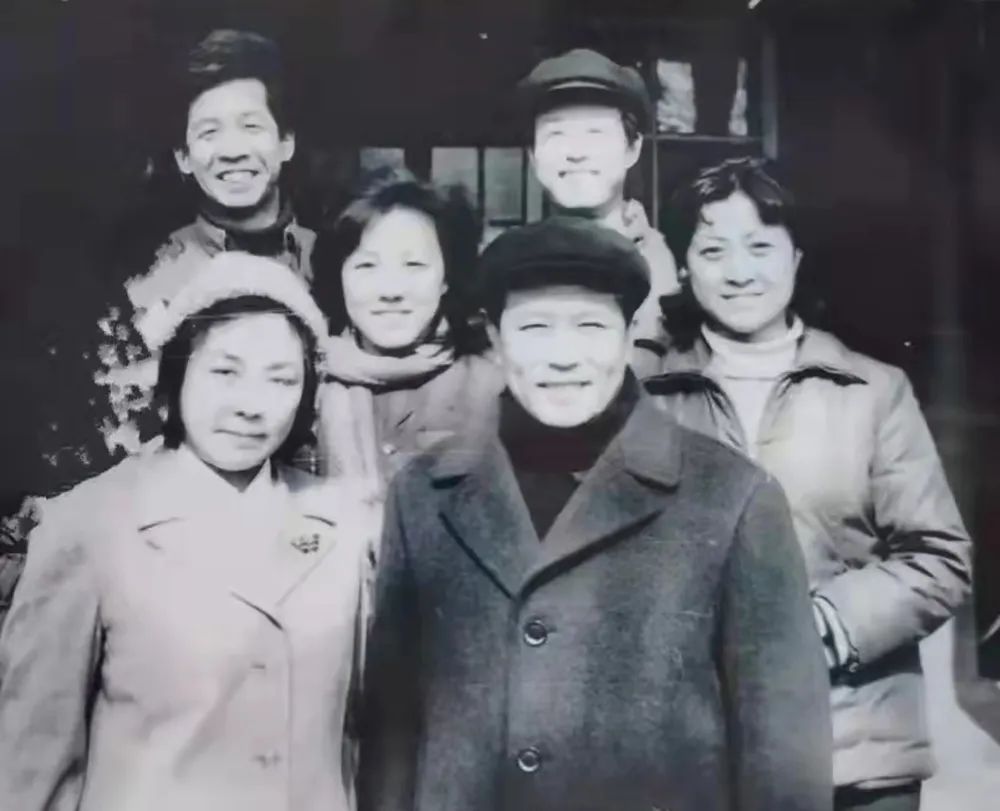 评剧名家李忆兰 张洪琴恩师