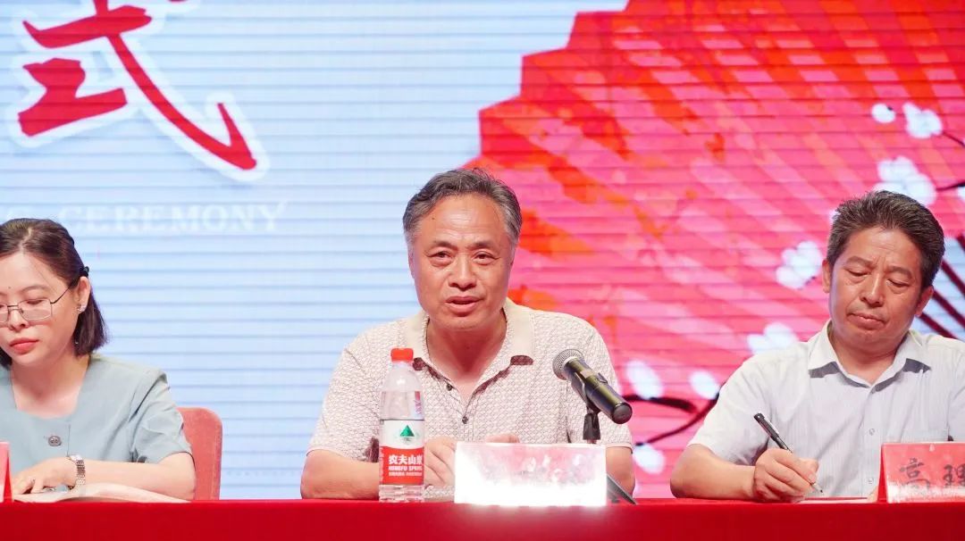肥东县教师进修学校教导主任陈万和