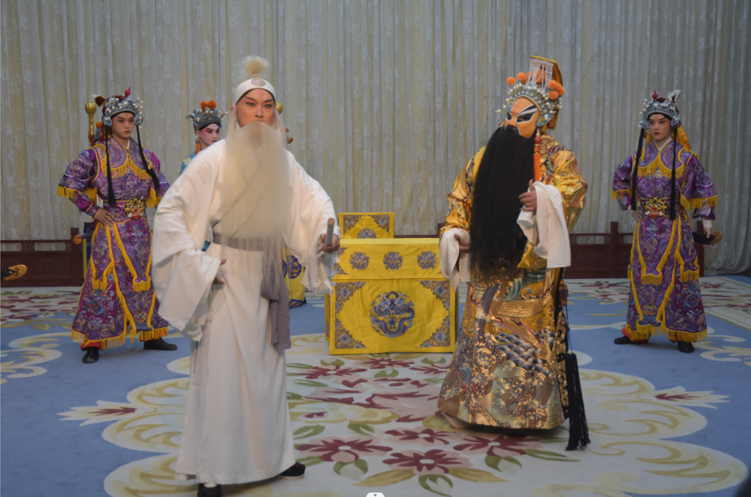 <a href=http://www.xiaopiaoyou.com/kunqufayuandi/ target=_blank class=infotextkey>昆曲</a>千忠戮草诏