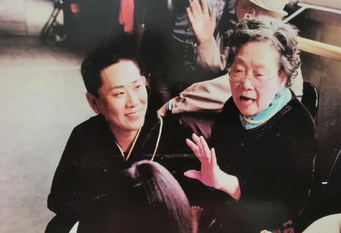 扬剧金派再传弟子周秋生