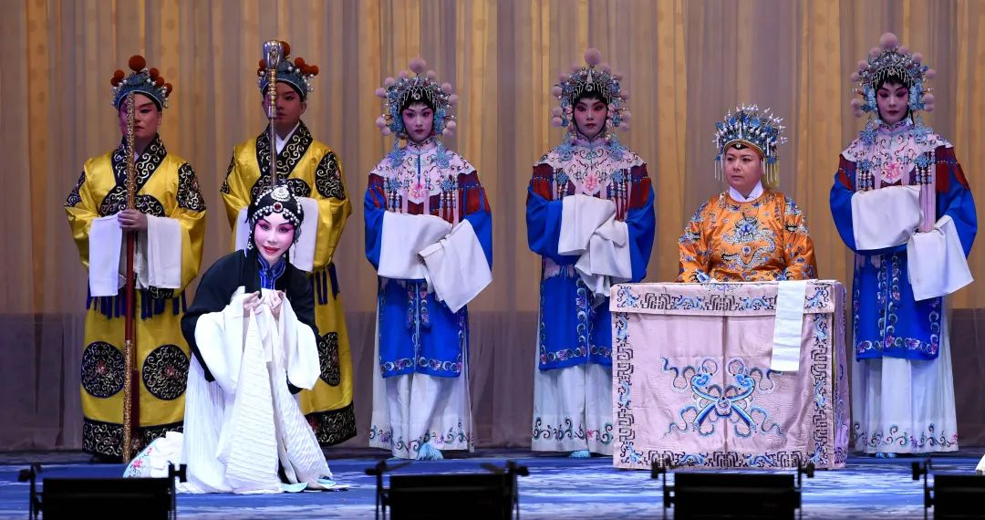 <a href=http://www.xiaopiaoyou.com/jingjuguocui/ target=_blank class=infotextkey>京剧</a>法门寺