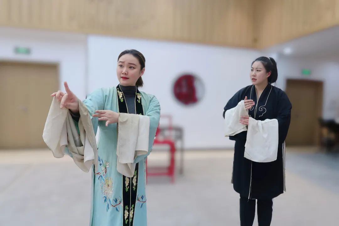 淮剧《王宝钏》上海淮剧团