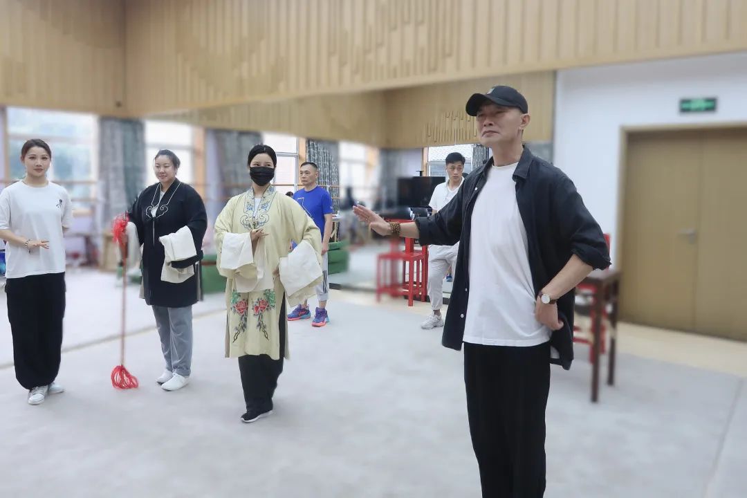 淮剧《王宝钏》上海淮剧团