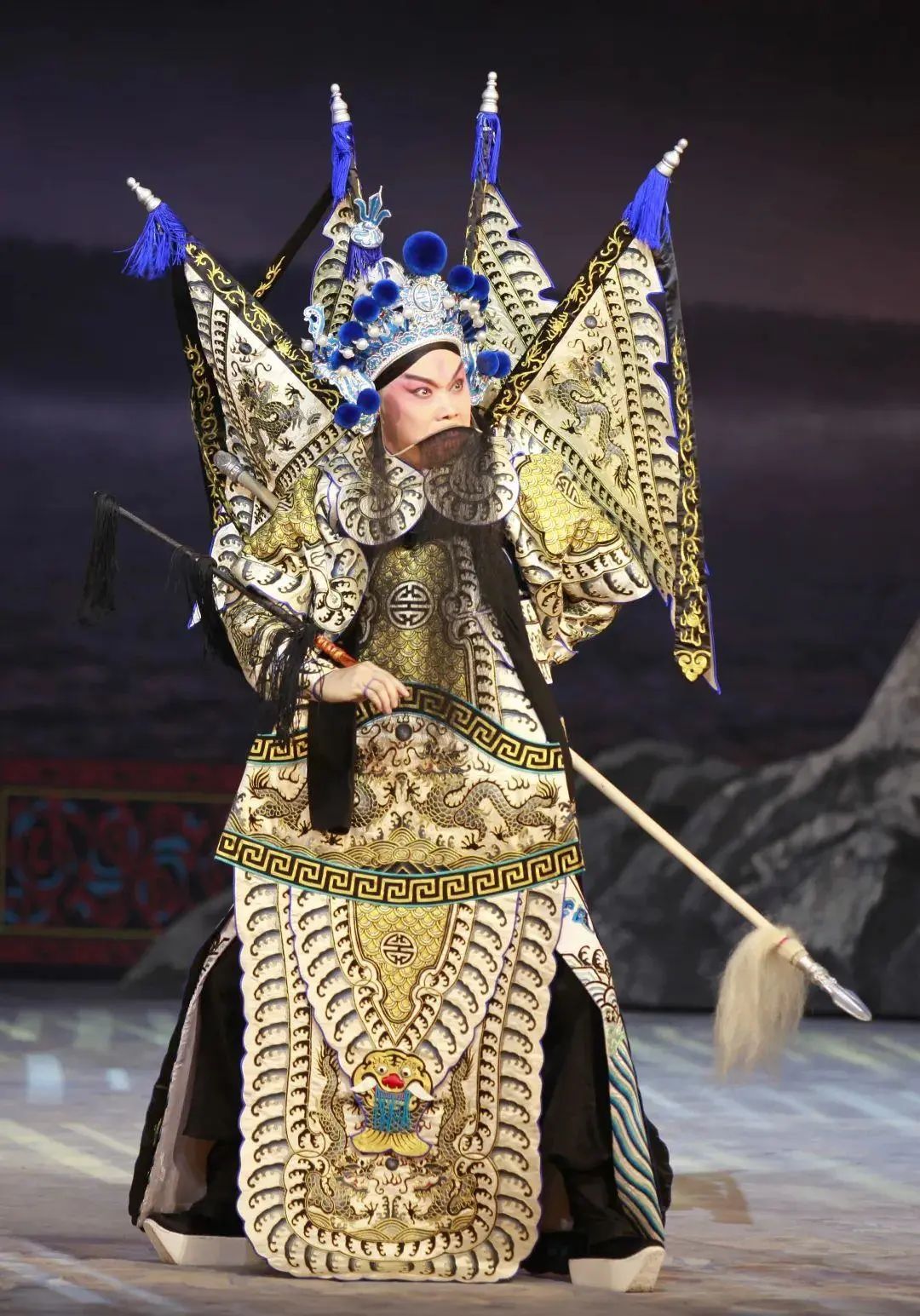天津市青年<a href=http://www.xiaopiaoyou.com/jingjuguocui/ target=_blank class=infotextkey>京剧</a>团线上展播<a href=http://www.xiaopiaoyou.com/jingjuguocui/ target=_blank class=infotextkey>京剧</a>《楚宫恨》