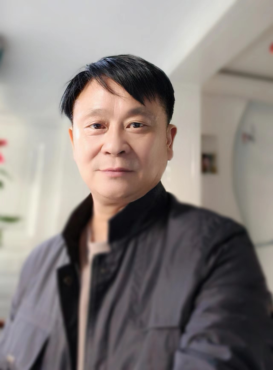 兵团豫剧团党委书记、团长肖帅
