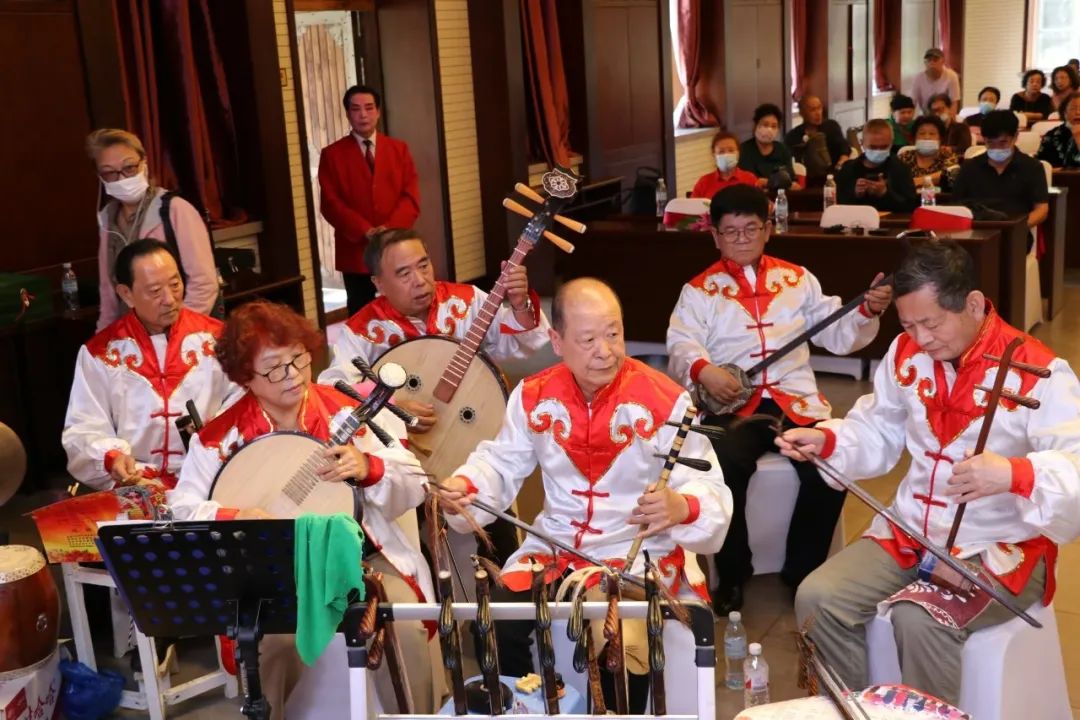 凤鸣梨园<a href=http://www.xiaopiaoyou.com/jingjuguocui/ target=_blank class=infotextkey>京剧</a>社<a href=http://www.xiaopiaoyou.com/jingjuguocui/ target=_blank class=infotextkey>京剧</a>票友惠民演出