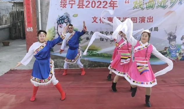 绥宁县戏曲进乡村文化惠民巡回演出