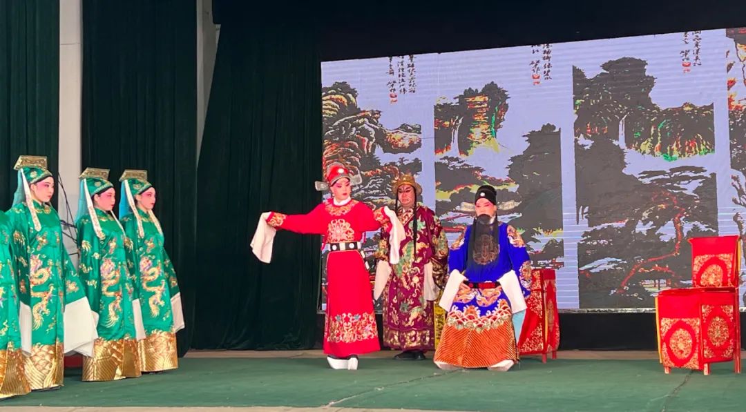 石家庄市评剧院一团