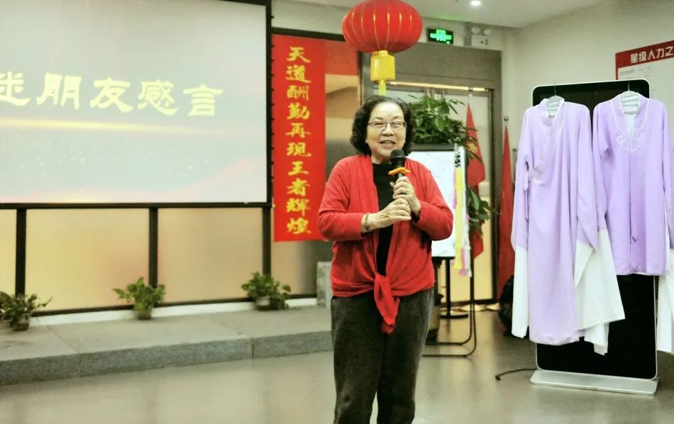 深圳市百花<a href=http://www.xiaopiaoyou.com/yuejudefayuandi/ target=_blank class=infotextkey>越剧</a>团