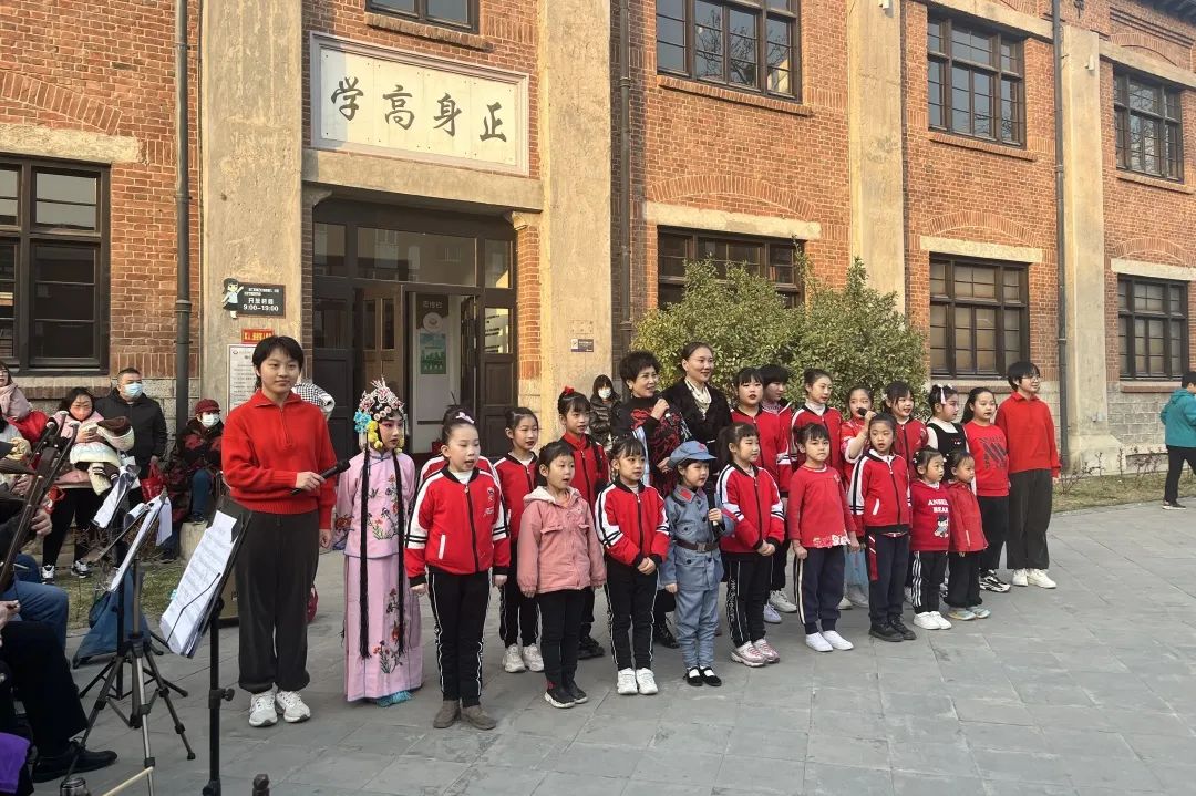罗慧琴评剧艺术工作室纪念世界戏剧日主题评剧演出