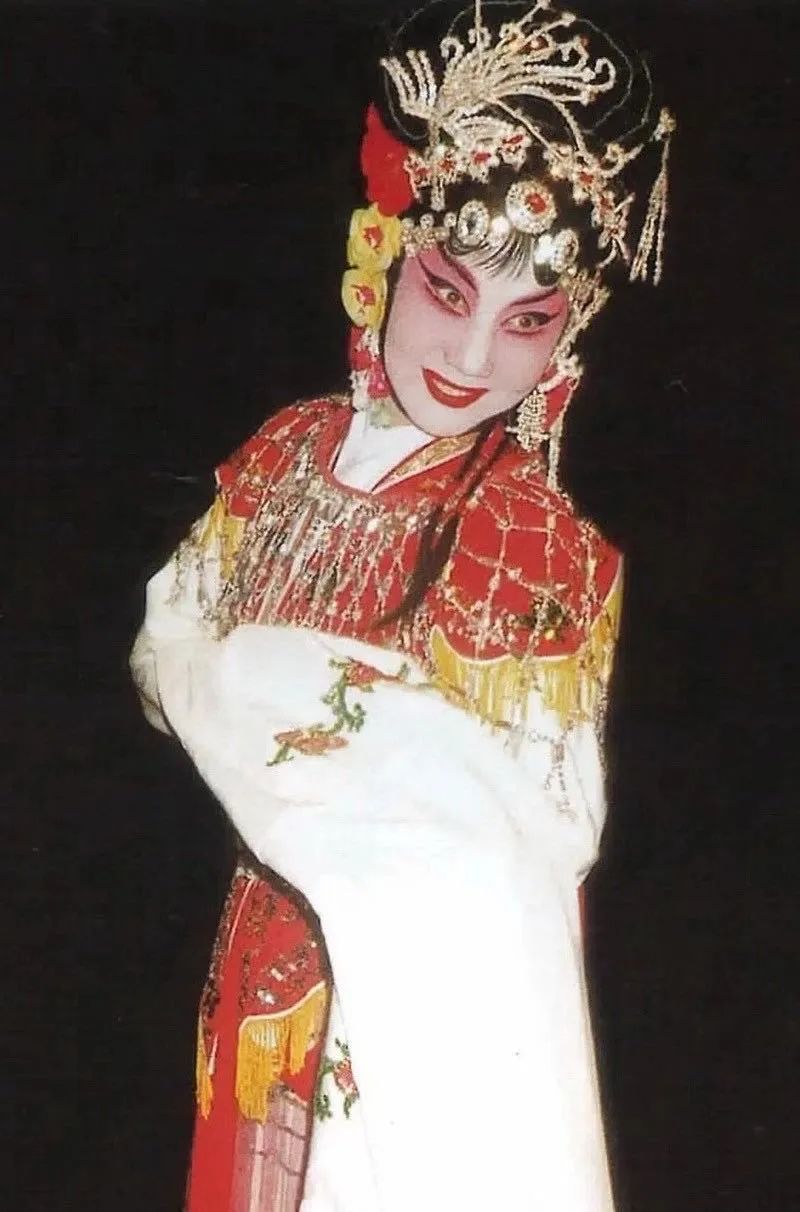 沉痛悼念<a href=http://www.xiaopiaoyou.com/jingjuguocui/ target=_blank class=infotextkey>京剧</a>艺术大家孙毓敏先生