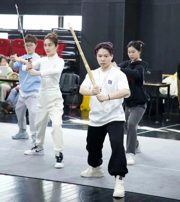 温州市<a href=http://www.xiaopiaoyou.com/yuejudefayuandi/ target=_blank class=infotextkey>越剧</a>院