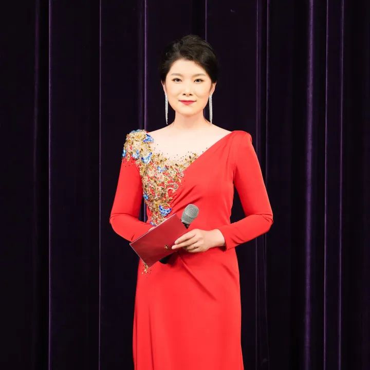 首届国际基础科学大会清华大学专场文艺演出