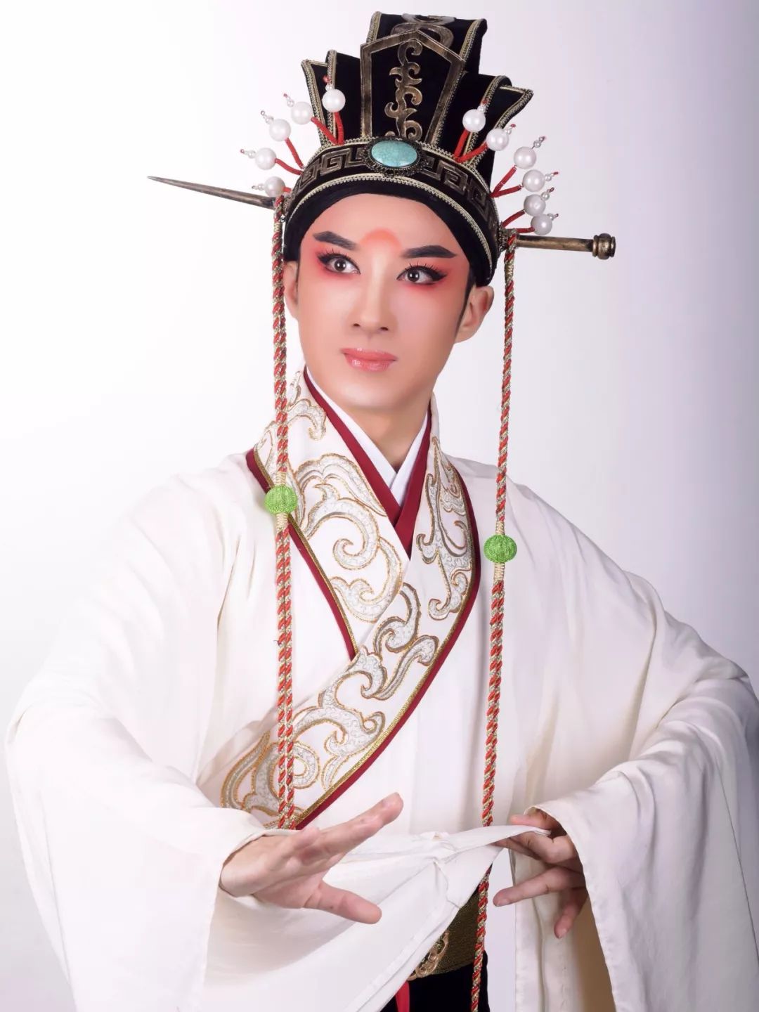 <a href=http://www.xiaopiaoyou.com/yuejudefayuandi/ target=_blank class=infotextkey>越剧</a>黄剑勋