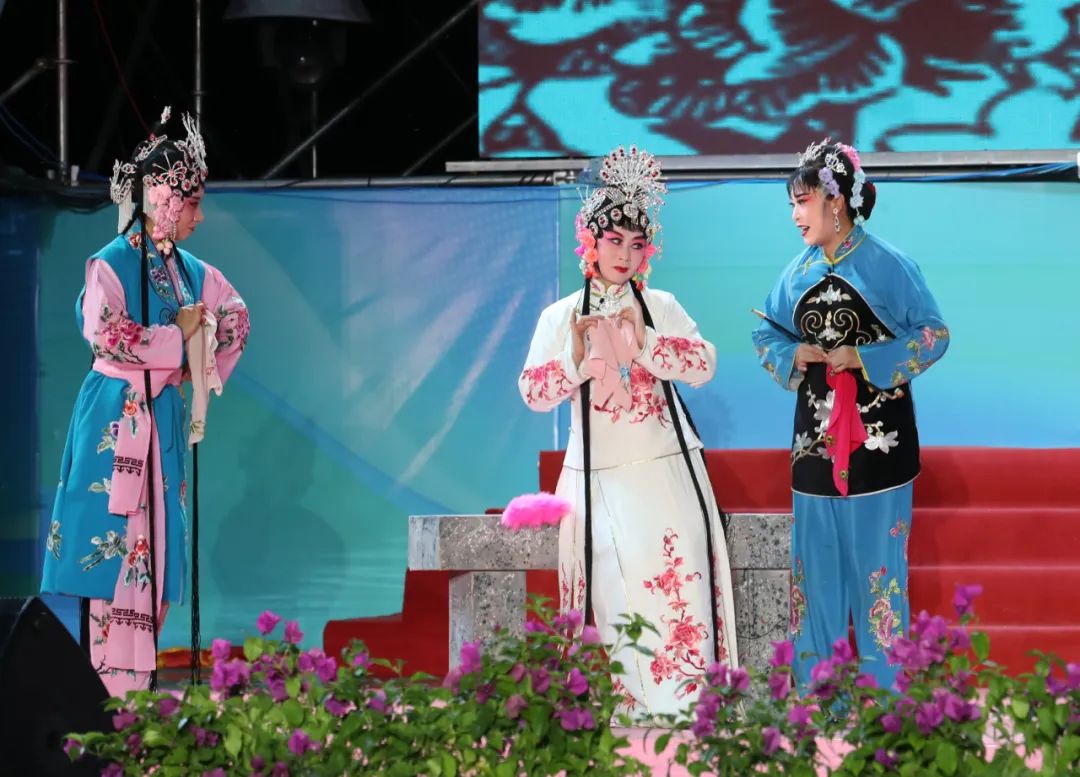 宁城县乌兰牧骑演出评剧《花为媒》朝阳市第二十一届凌河之夏文化艺术节