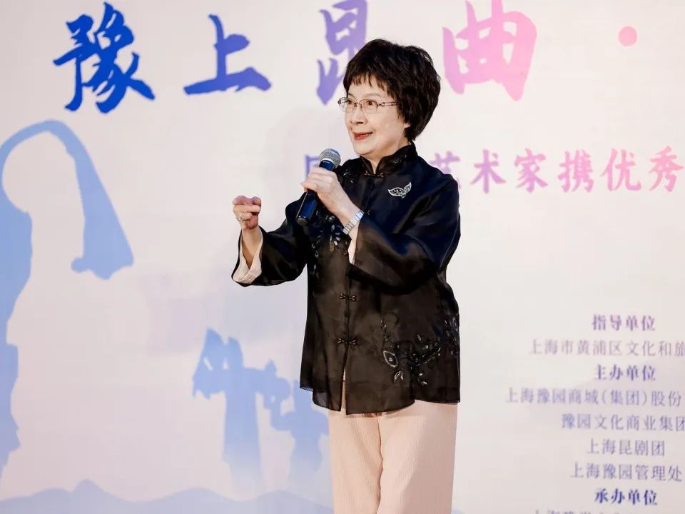 <a href=http://www.xiaopiaoyou.com/kunqufayuandi/ target=_blank class=infotextkey>昆曲</a>《铁冠图刺虎》【脱布衫带叨叨令】张静娴