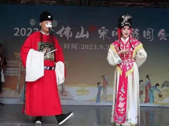 <a href=http://www.xiaopiaoyou.com/jingjuguocui/ target=_blank class=infotextkey>京剧</a>天女散花