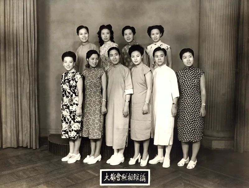 <a href=http://www.xiaopiaoyou.com/yuejudefayuandi/ target=_blank class=infotextkey>越剧</a>十姐妹