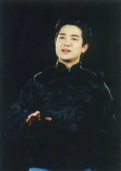 沪剧王子孙徐春从艺50年沪剧演唱会