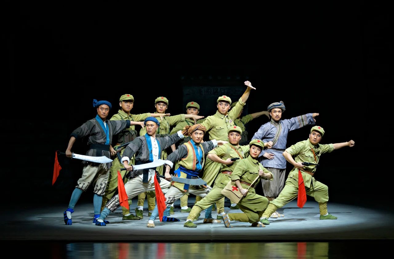 <a href=http://www.xiaopiaoyou.com/jingjuguocui/ target=_blank class=infotextkey>京剧</a>《瑶山春》赴京展演