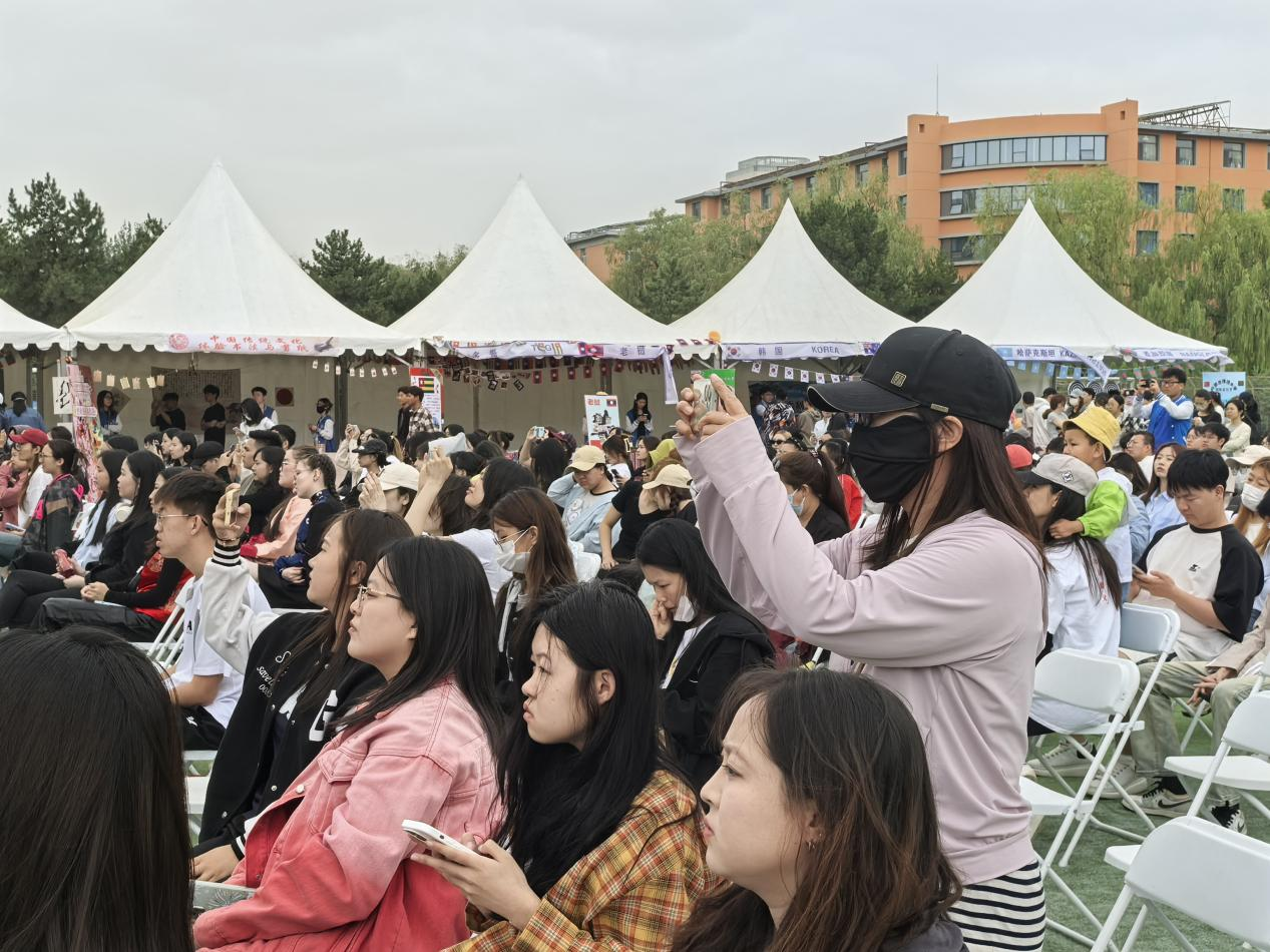 内蒙古师范大学首届国际文化节活动