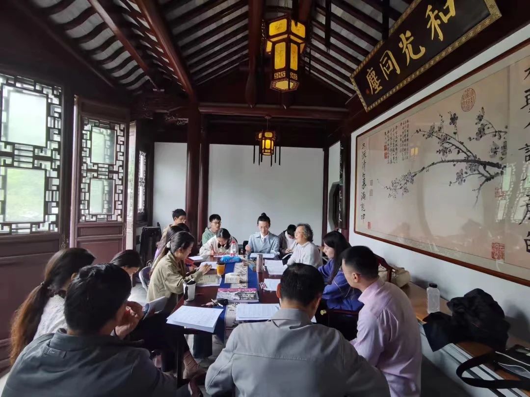 南大<a href=http://www.xiaopiaoyou.com/kunqufayuandi/ target=_blank class=infotextkey>昆曲</a>研习社