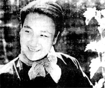 关肃霜