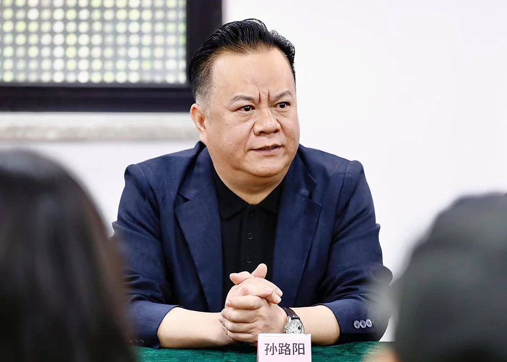 中国评剧院艺术生产部部长，评剧《雷雨》艺术总监孙路阳