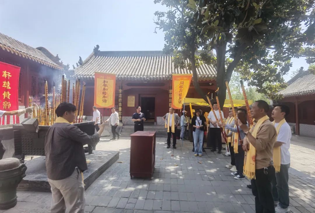 河南李树建戏曲艺术中心