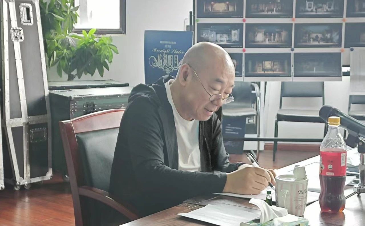  专家团队鼎立相助