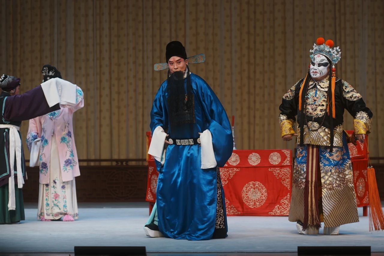 <a href=http://www.xiaopiaoyou.com/jingjuguocui/ target=_blank class=infotextkey>京剧</a>黄金台