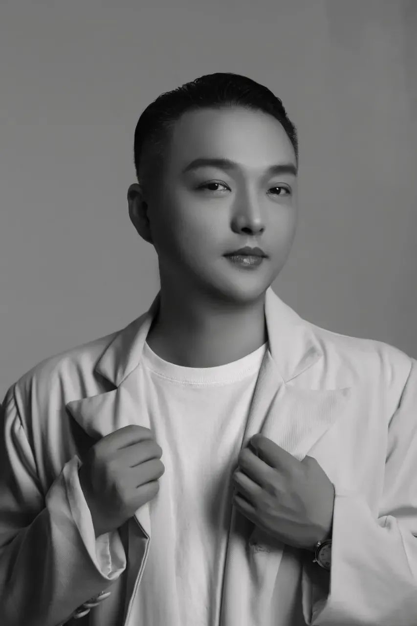 王刚