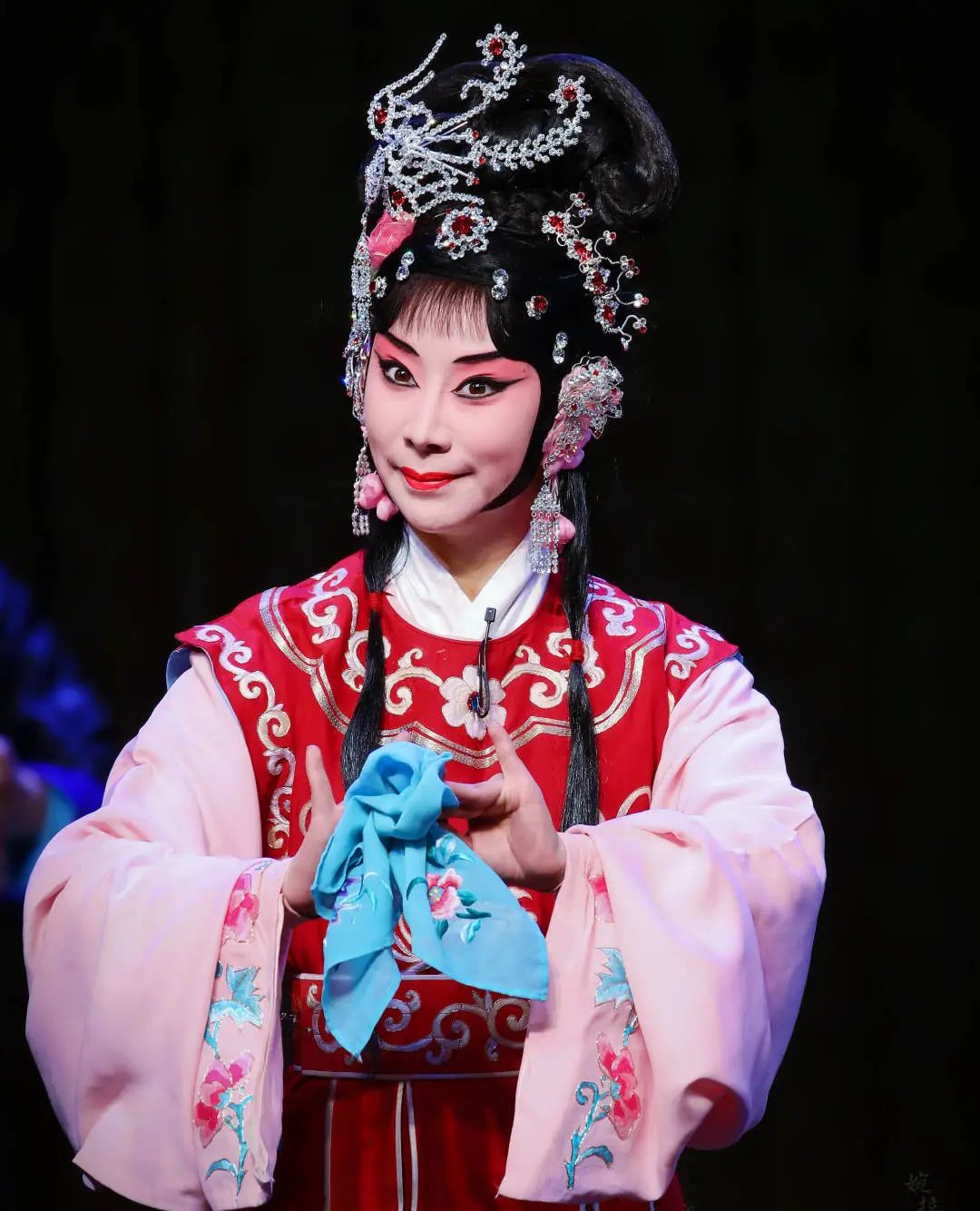索明芳