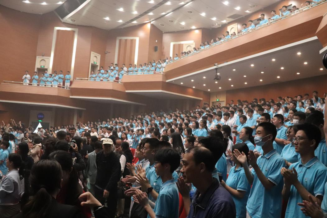 <a href=http://www.xiaopiaoyou.com/huangmeixidefayuandi/ target=_blank class=infotextkey>黄梅戏</a>延年和乔年
