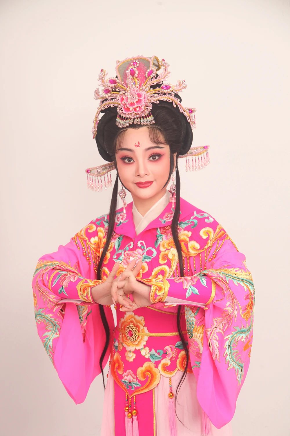 沈锦芬