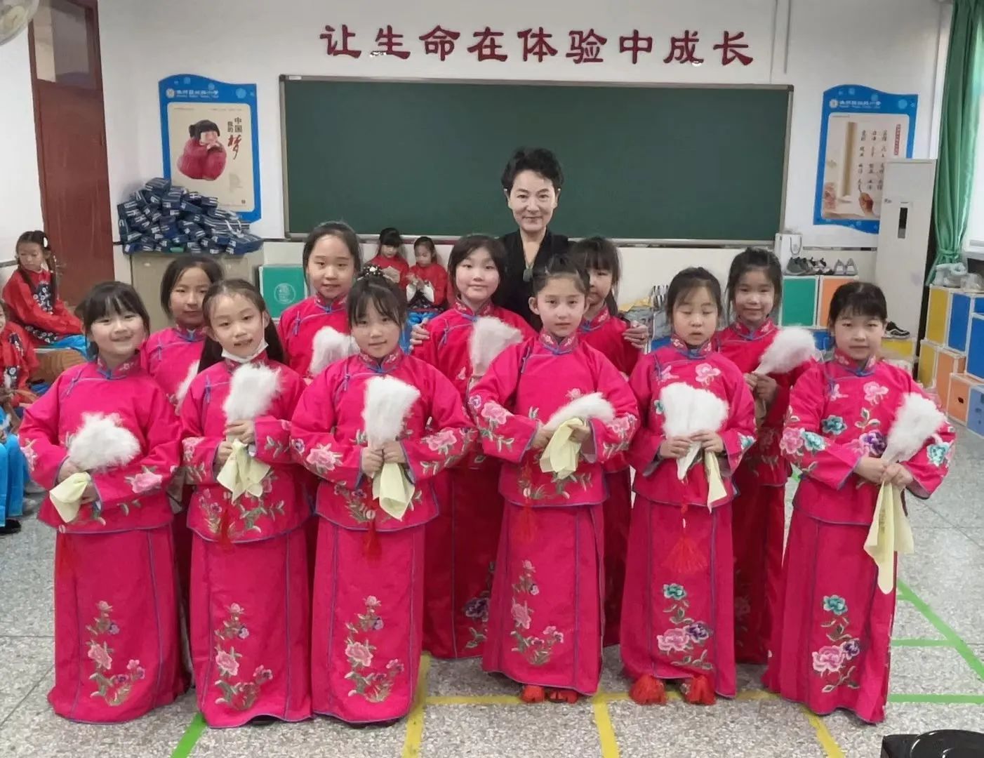 通州区后南仓小学北苑校区评剧社团