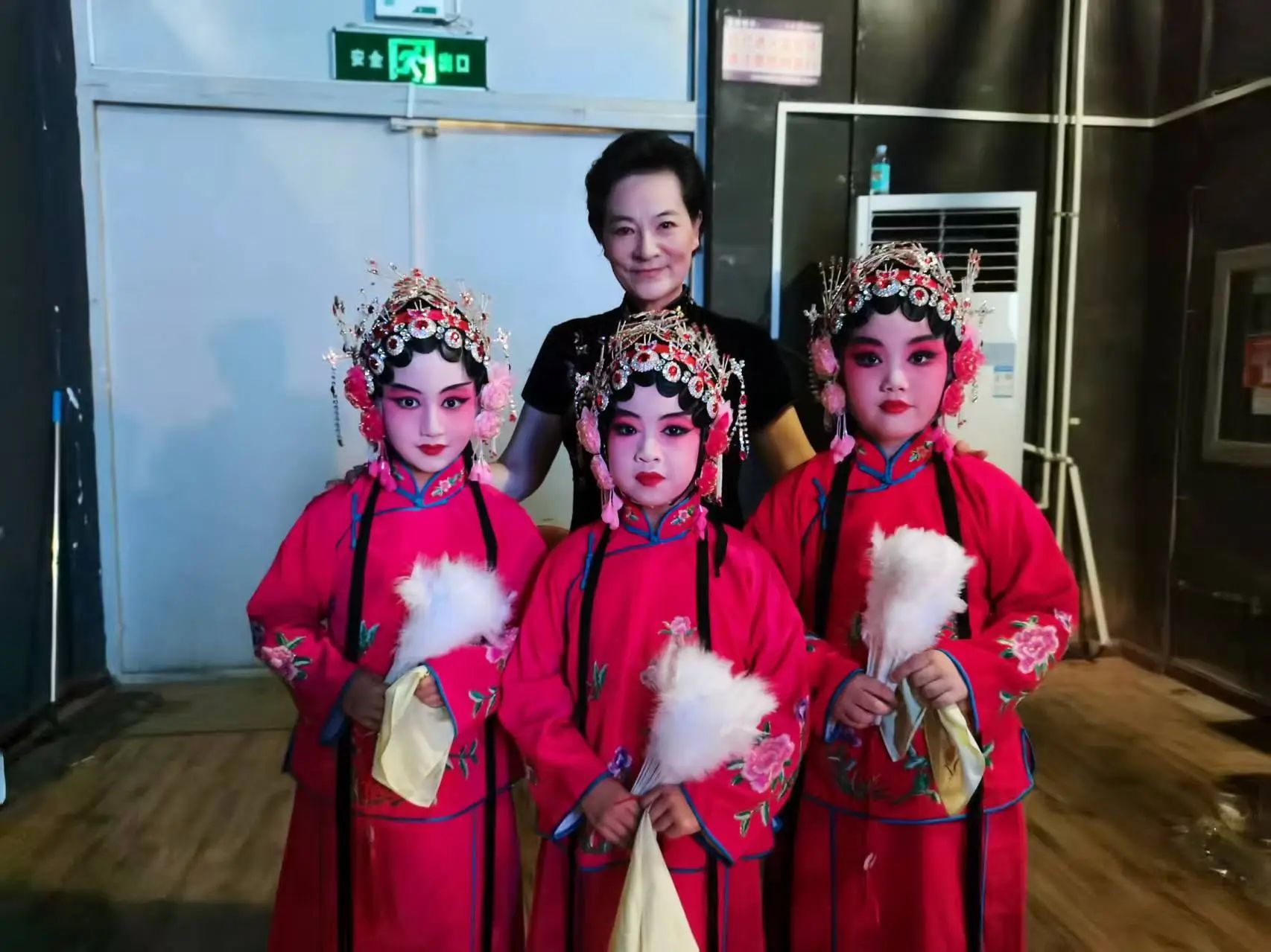 通州区后南仓小学北苑校区评剧社团