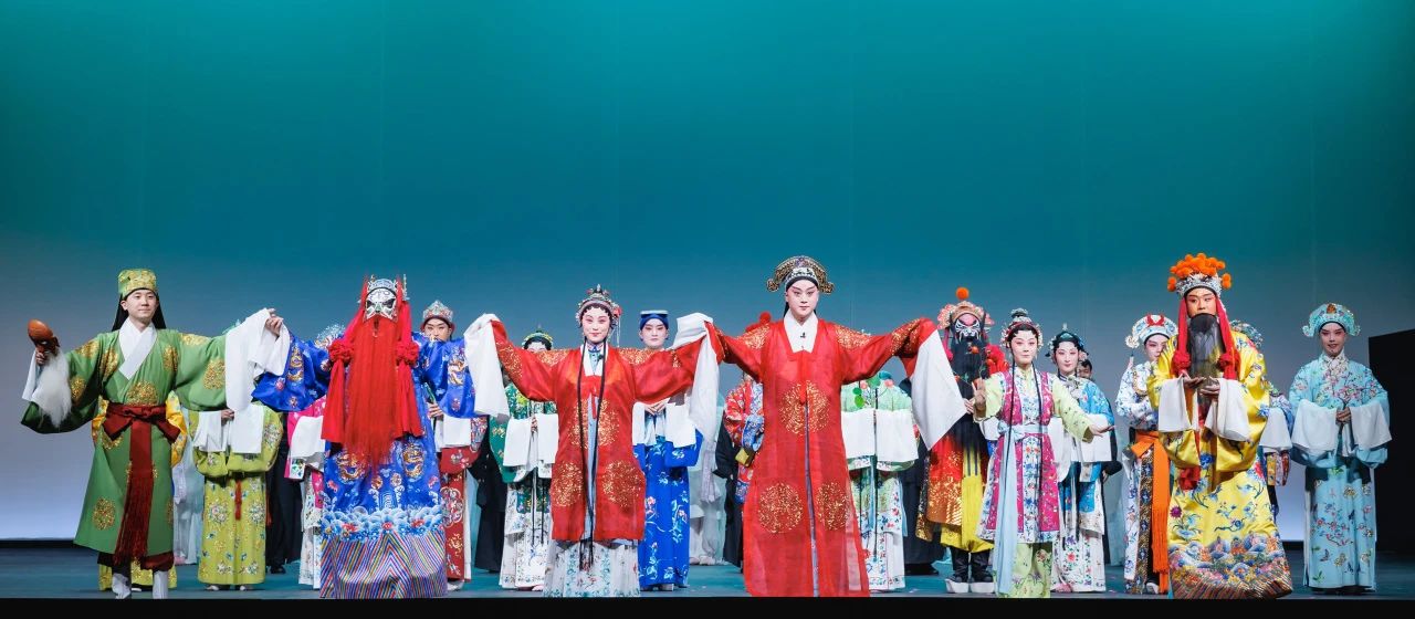 <a href=http://www.xiaopiaoyou.com/kunqufayuandi/ target=_blank class=infotextkey>昆曲</a>游园惊梦