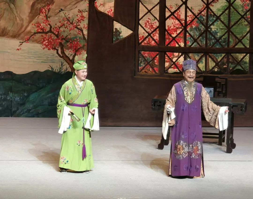 黄梅飘香润柴桑首场演出好戏连台