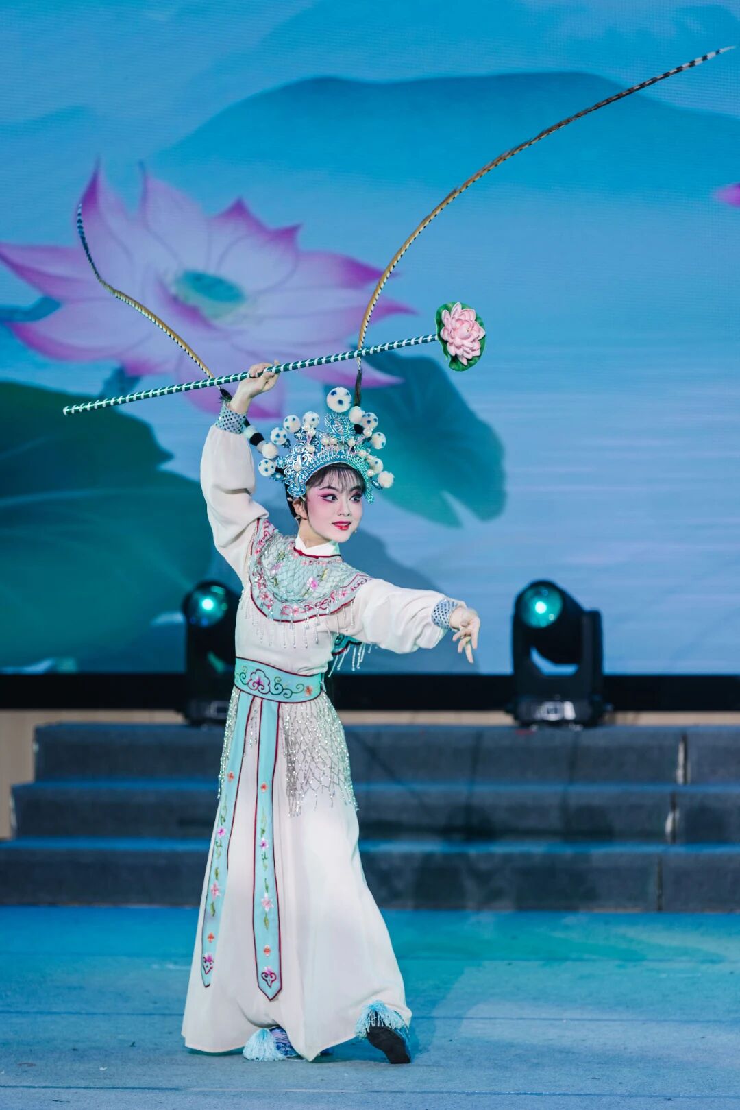 <a href=http://www.xiaopiaoyou.com/huangmeixidefayuandi/ target=_blank class=infotextkey>黄梅戏</a>《别洞观景》朱康琪