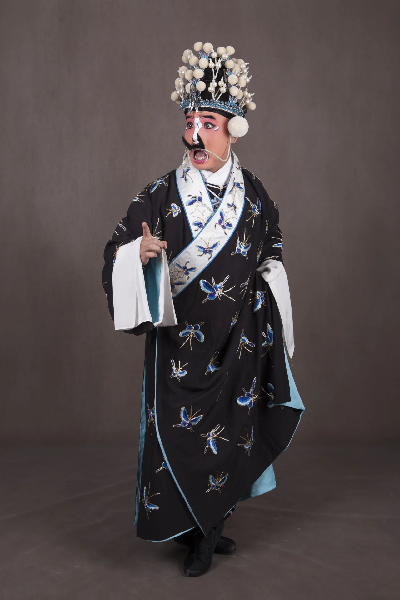 曹阳阳